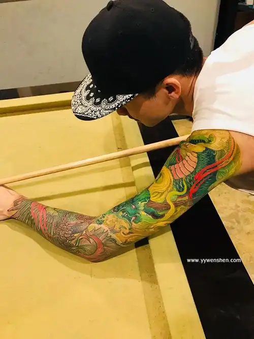 异绣堂纹身工作室首席纹身师林志华师傅的青龙花臂纹身作品