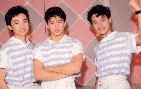 台湾四小天王情史:吴奇隆恋刘诗诗 苏有朋单身