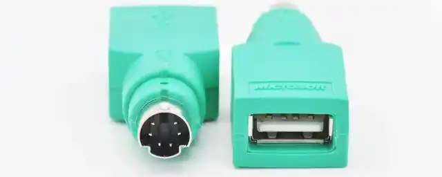 不知道是什么含义,本期文章以通用的ps/2接口和usb接口的两种接盘为例