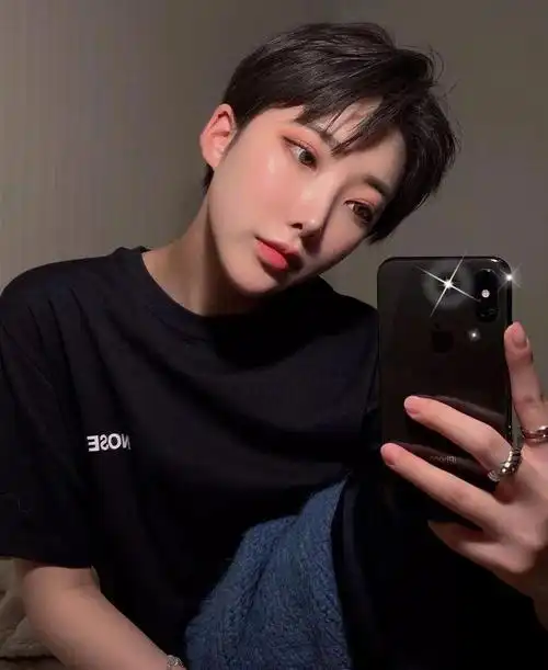 帅气短发帅气出场