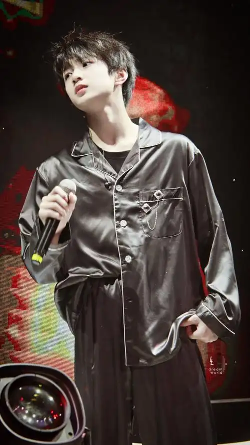 刘耀文 - 堆糖,美图壁纸兴趣社区