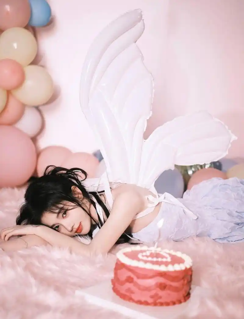 鞠婧祎高清壁纸头像无水印(二十)[爱你]