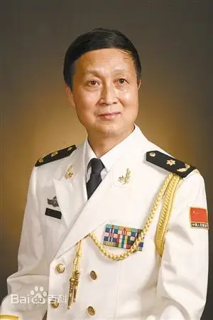 《中国海军》: 驶入深蓝,守护和平的"蓝水海军"