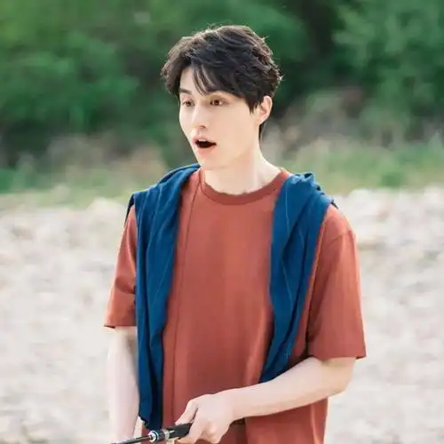 微信头像李栋旭