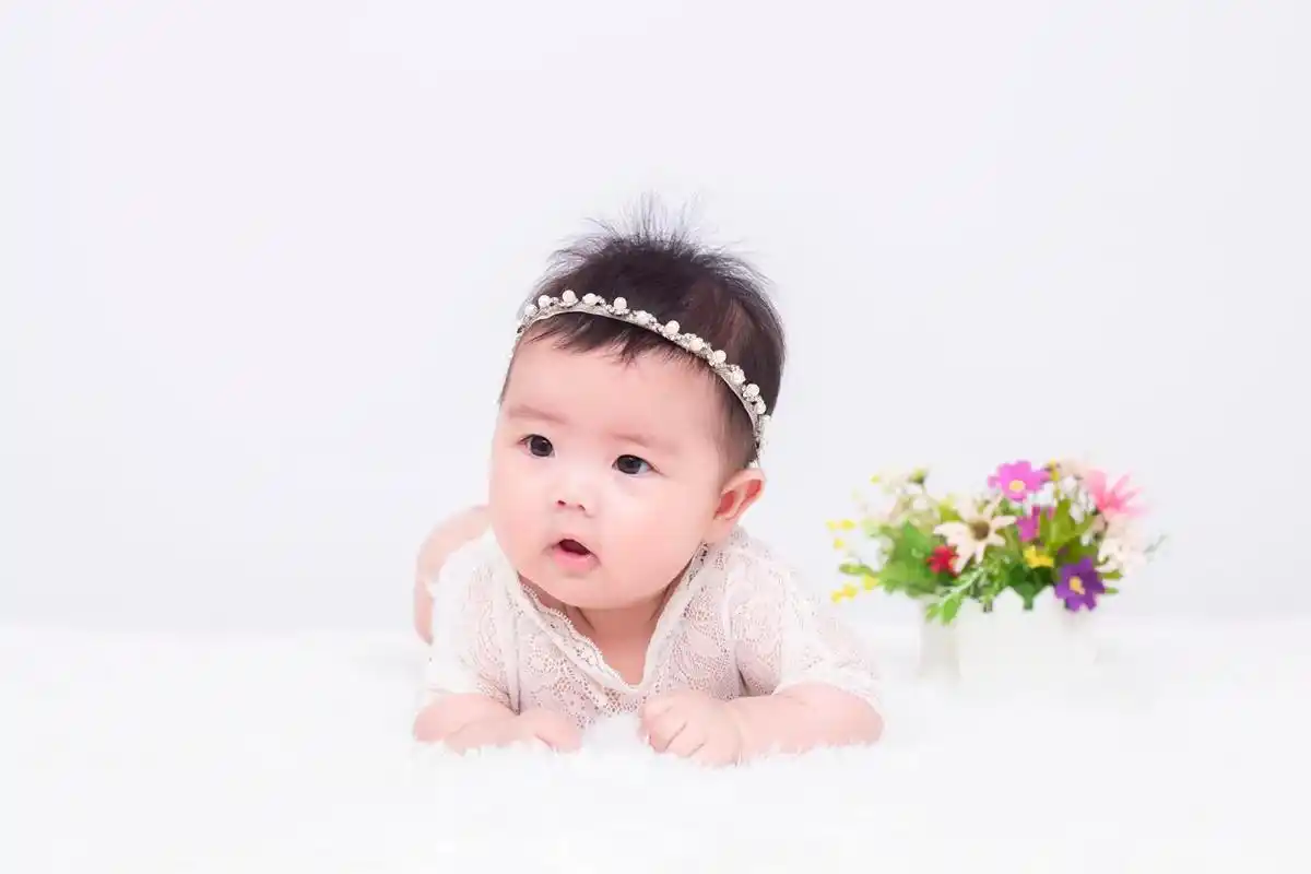 这个宝宝也太可爱啦吧#儿童摄影 #客片分享 - 抖音