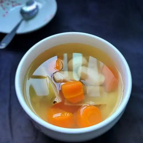 胡萝卜马蹄甘蔗水