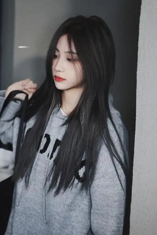 袁一琦cfbdsir2149个人巡演##袁一琦首张个人实体ep风向##今日星拍