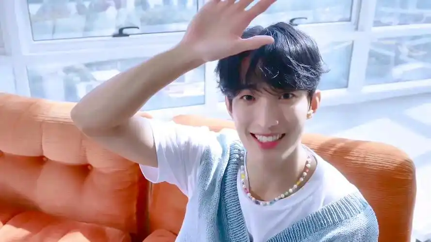 【dk李硕珉|壁纸】我们道兼要颜值有颜值,要实力有实力,这不就是我