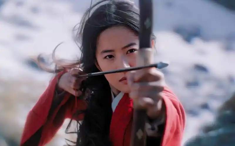 花木兰刘亦菲又美又飒的霸气女将军混剪来了都给我嗑