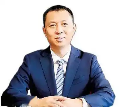 杨广立 河南厚疆企业管理集团有限公司董事长植根厚土 立足"三农"保障