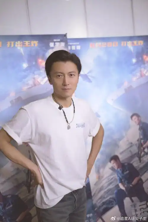 谢霆锋谎报年龄了##43岁的谢霆锋状态