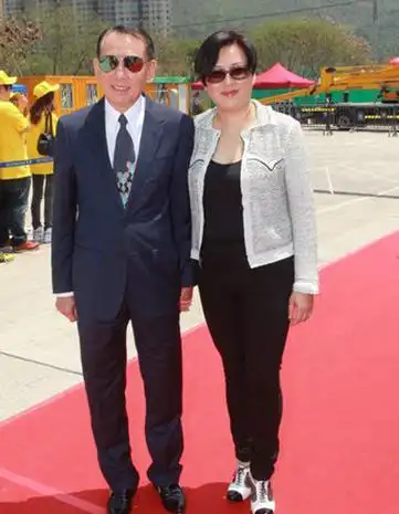 【图】杨受成老婆陆小曼高学历 杨受成陆小曼出双入对