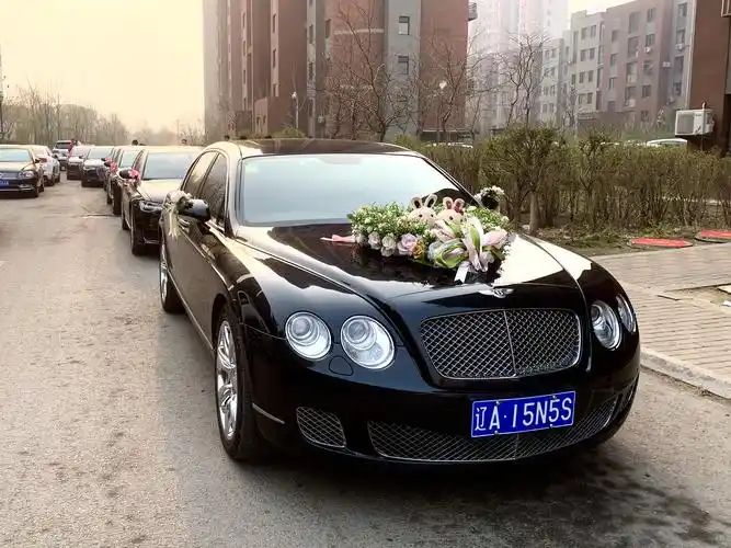 正规宾利不挡牌照 车队婚车租赁