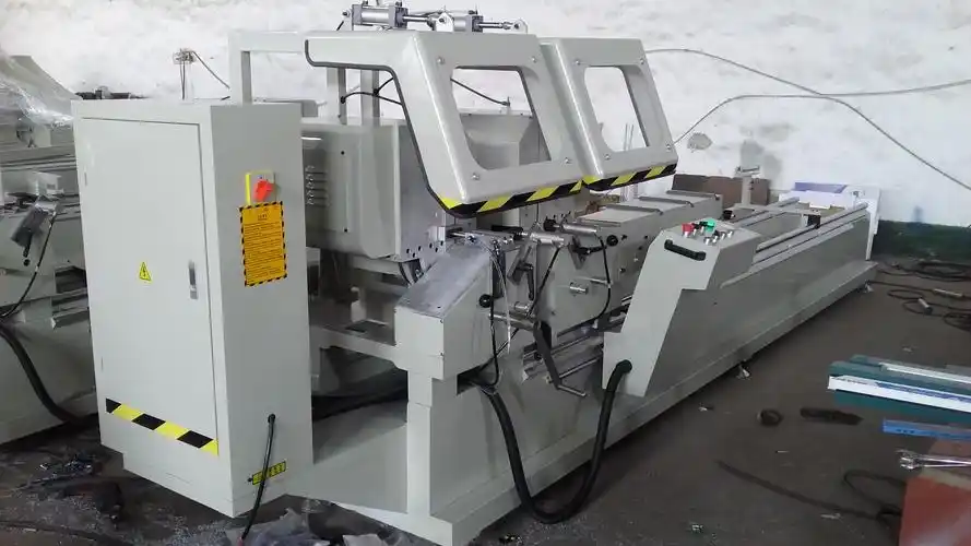 铝合金双头切割锯小准确锯