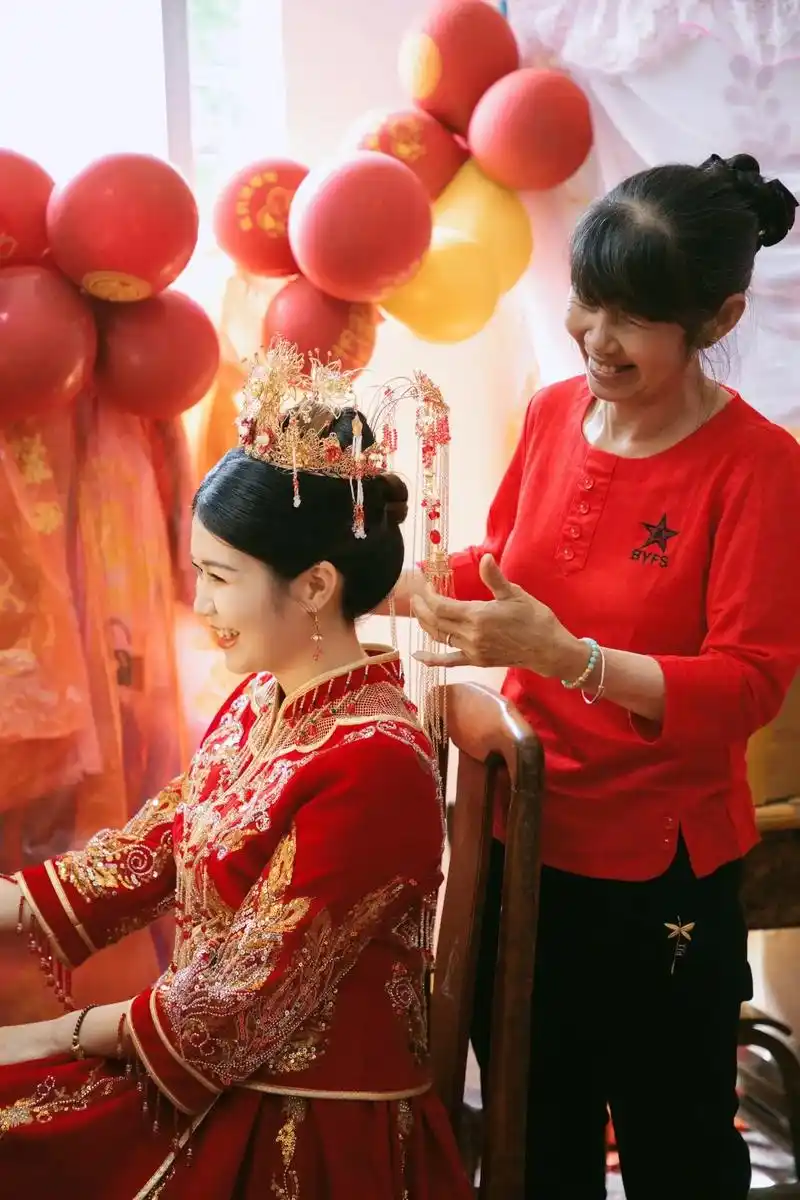 乡村婚礼,该浪漫照样浪漫,完整版图文.@李小熙95 #婚礼  - 抖音