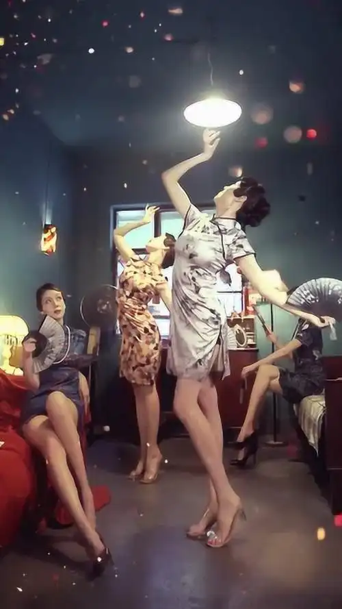 旧上海的舞女身姿妖娆妩媚太令人心动了