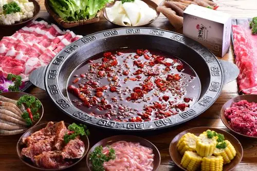 一个人的周末,来老渝城乐享火锅