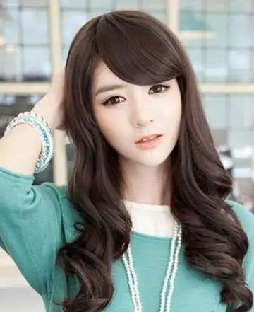韩式斜刘海女生发型甜美显清新淑女风
