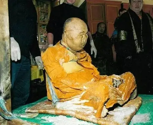 历史上从未腐烂的九具尸体