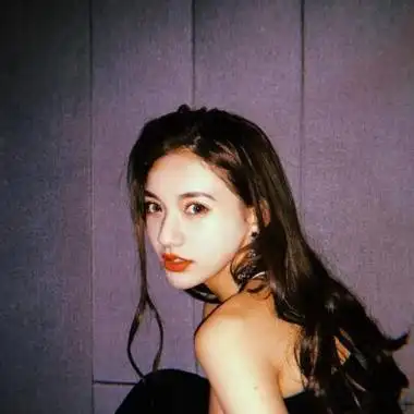 2021最潮最火女生头像钻石女王qq女生头像