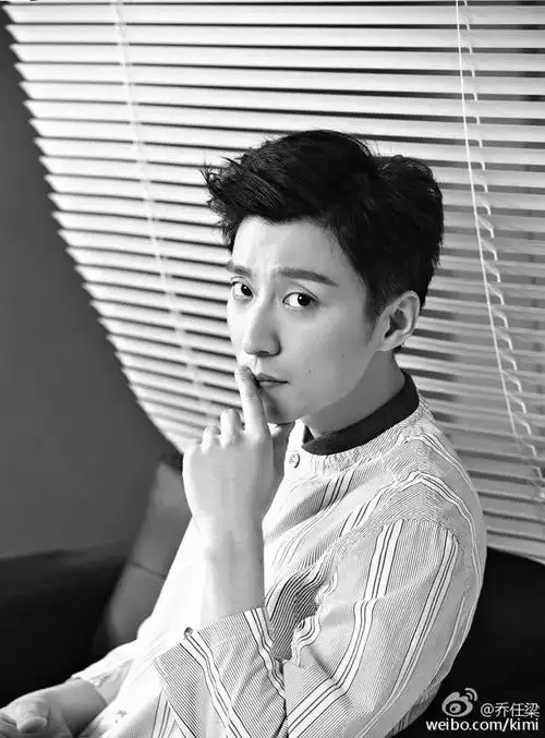 乔任梁手臂去哪里了——乔任梁的卧室图片-星座梦城