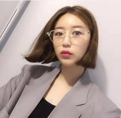 发型| 戴眼镜女生的短发-搜狐大视野-搜狐新闻