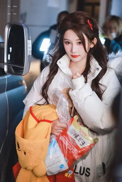 #周诗雨心动狙击##今日星拍放送#