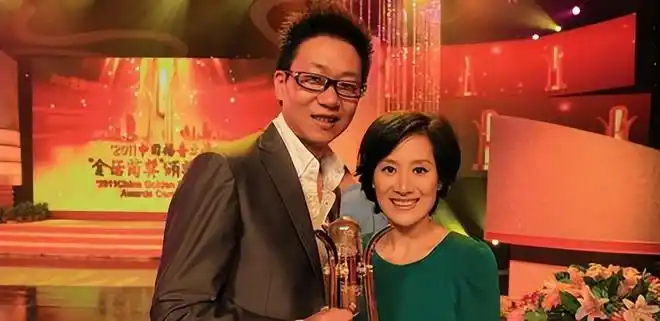 东方卫视知名主播何婕丈夫是林海曾陷入离婚谣言现状如何