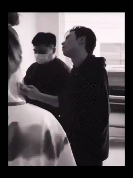 王鹤棣 纹身#抽烟纹身开大g,是我男人王鹤棣!