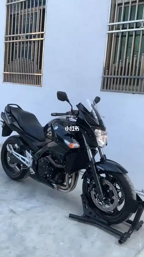 2016年铃木小bk高配带abs变形金钢gsr400c小bk带防盗心片挡位显示整车