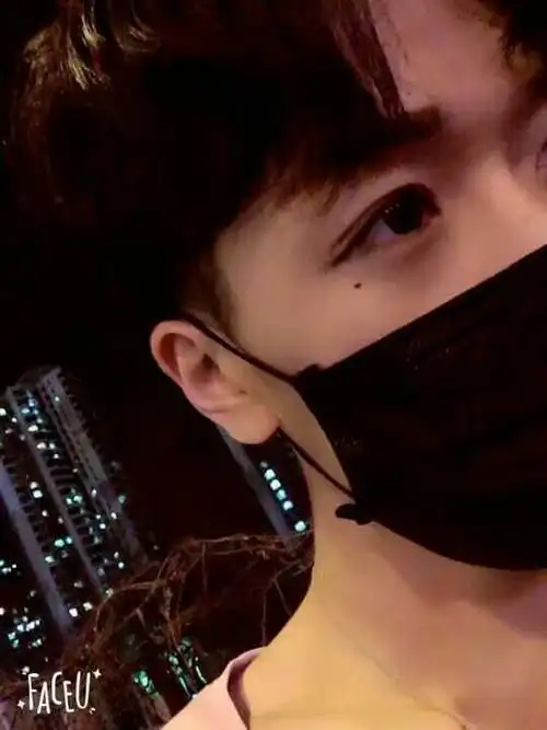 大家帮我看一下这几张是不是网图