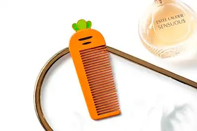 八门虫社胡萝卜合金梳子防静电按摩梳顺发美发刘海可爱少女口袋梳