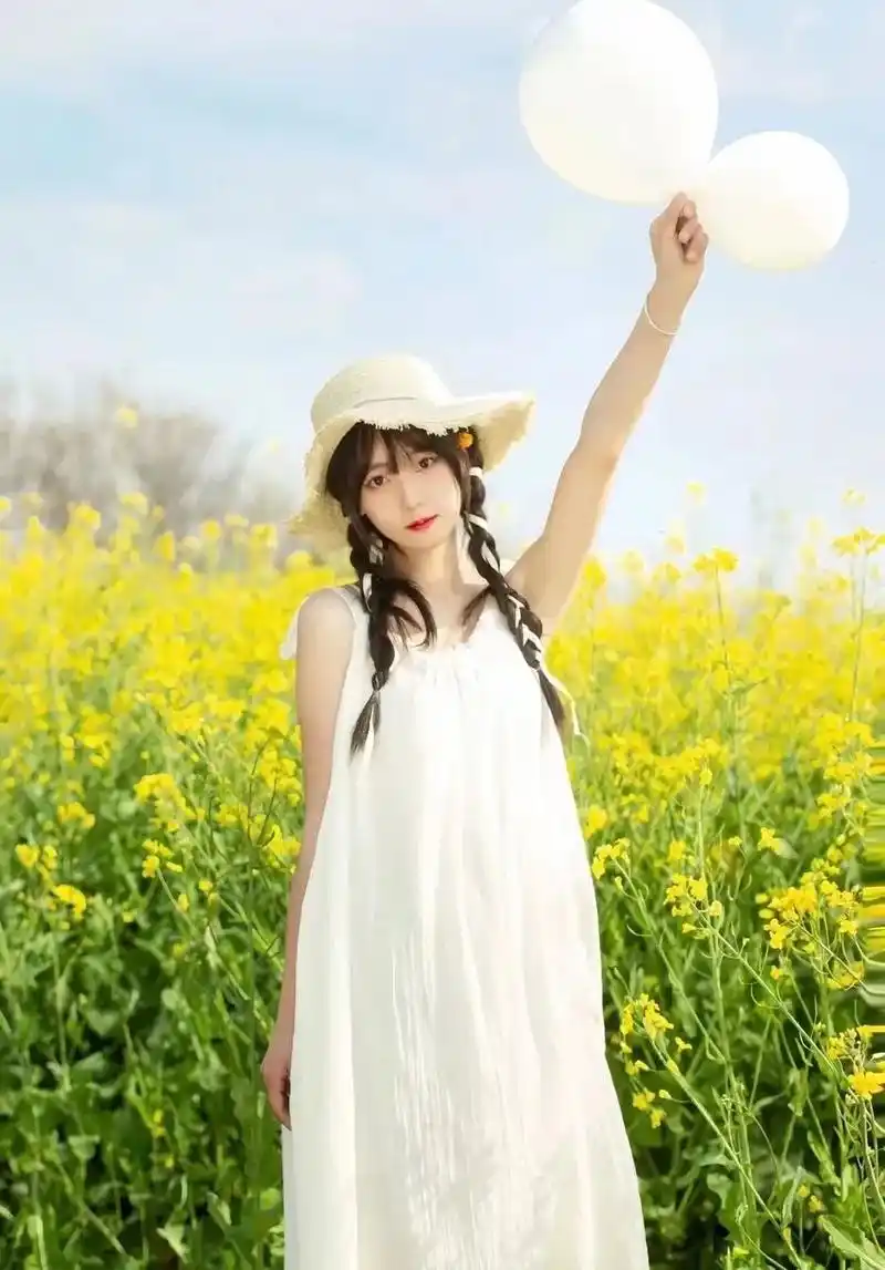 拍照姿势不设限,适合一个人的姿势技巧,一个比一个好看