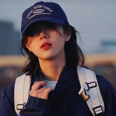 温柔氛围感小众女头像