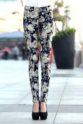 2014春季花裤子女复古大花休闲小脚裤 女式印花裤铅笔裤磨毛批发图片
