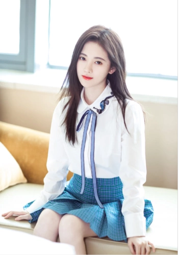 清新范儿鞠婧祎,夏季这样穿搭,美的让人心生羡慕