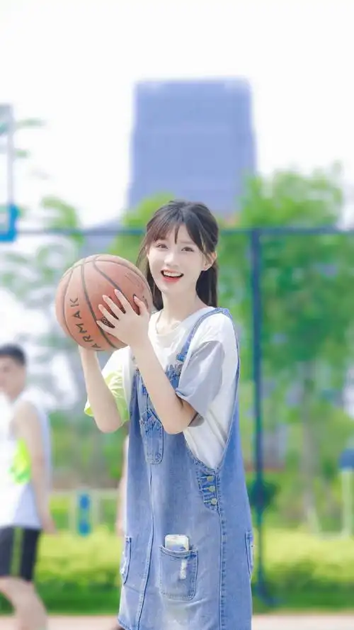 陈意涵 篮球写真