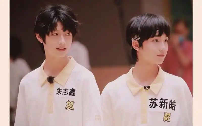 苏棍苏新皓朱志鑫夏天就该谈一场甜甜的恋爱