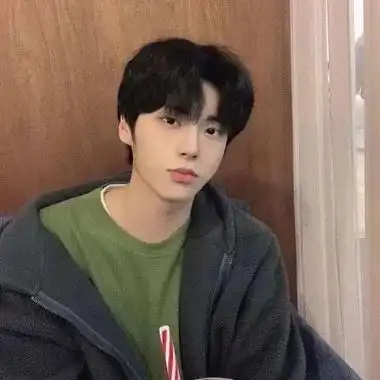 网红男生头像帅气清新好看