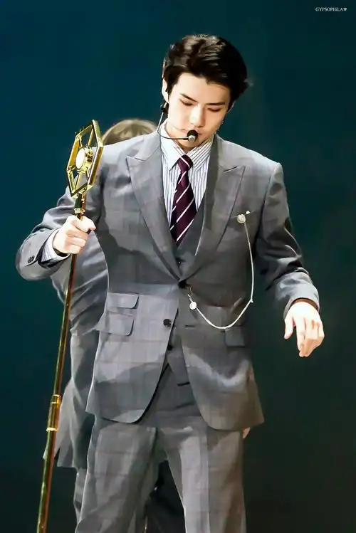 吴世勋手机壁纸