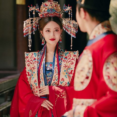宋制婚服新娘汉式婚礼情侣套装结婚嫁衣女凤冠霞披中式复古敬酒服