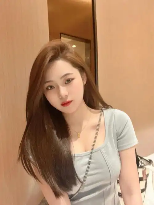 杭州下沙染发  #杭州下沙染发烫发接发造型  #杭州下沙法式烫发