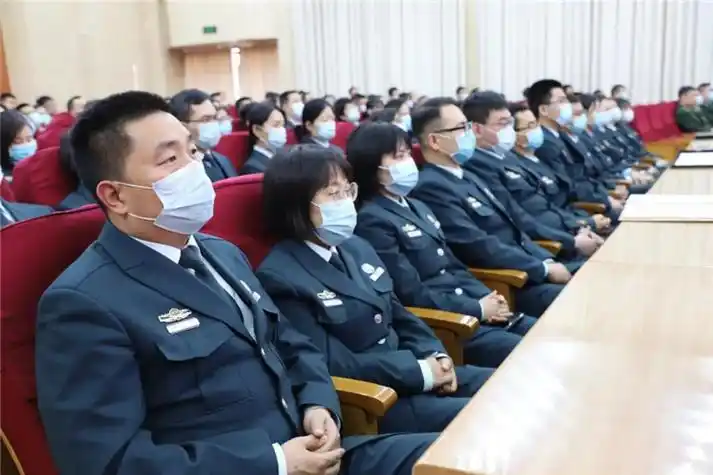 武警部队组织优秀文职人员先进事迹巡回报告活动