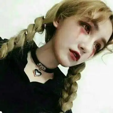 病娇女头像真人血腥暗黑丧系带血的恐怖头像