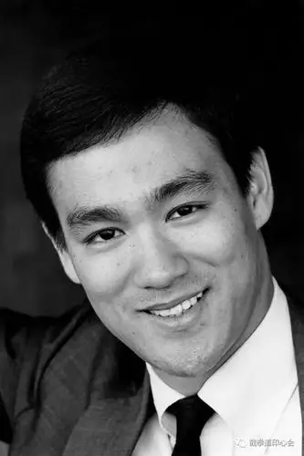 想象与真实纪念李小龙先生诞辰七十八周年