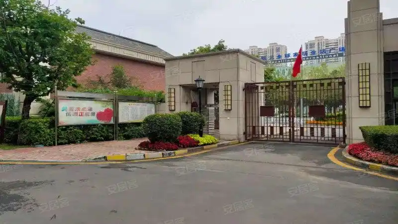 富力城(二期d区)