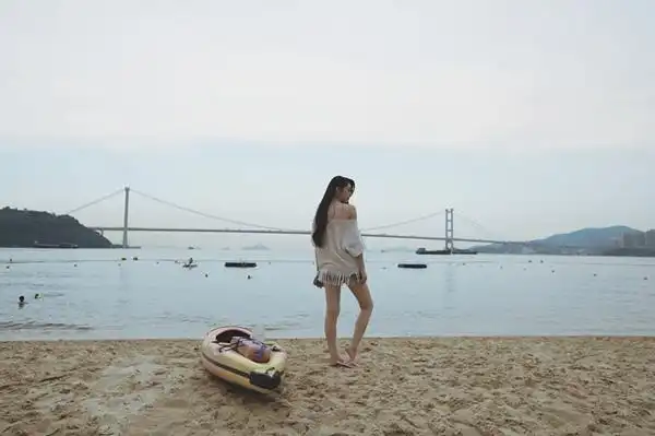 p>郭碧婷(bea hayden),1984年1月16日出生于台湾省台北市,华语影视女