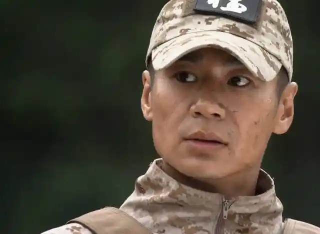 欧阳倩伤感之下透露了一个秘密,多年以前她就喜欢上