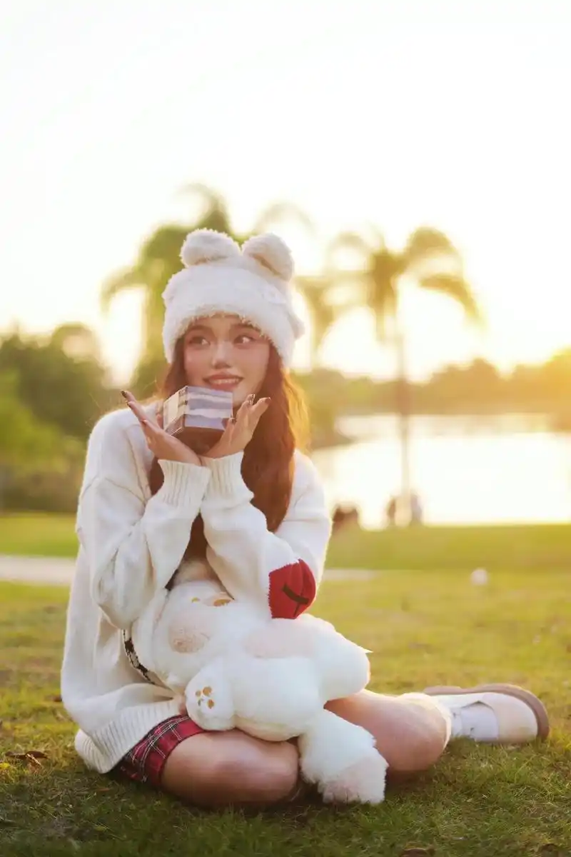 甜妹 #笨蛋美女 #少女感 #校园 #摄影  可可爱爱 兔 - 抖音