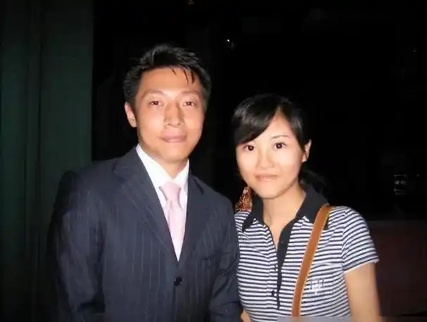 她曾是央视最美主持人,与撒贝宁同居4年,回头却爱上了富二代